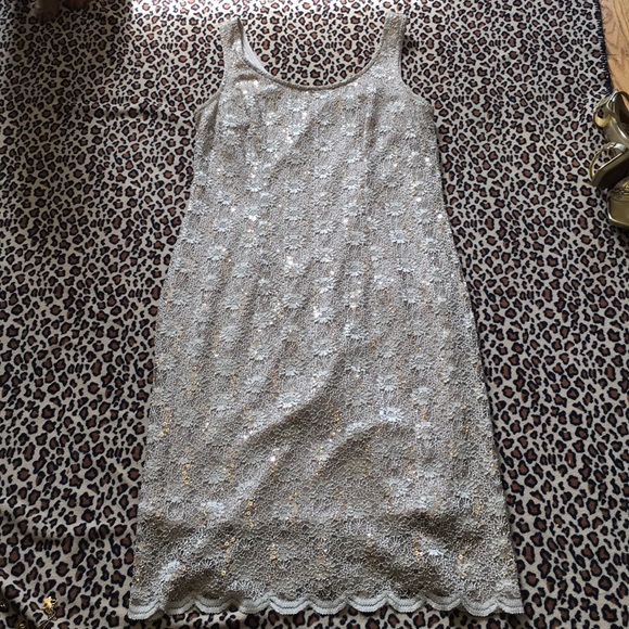 DRESS SET - Picture 2 of 8